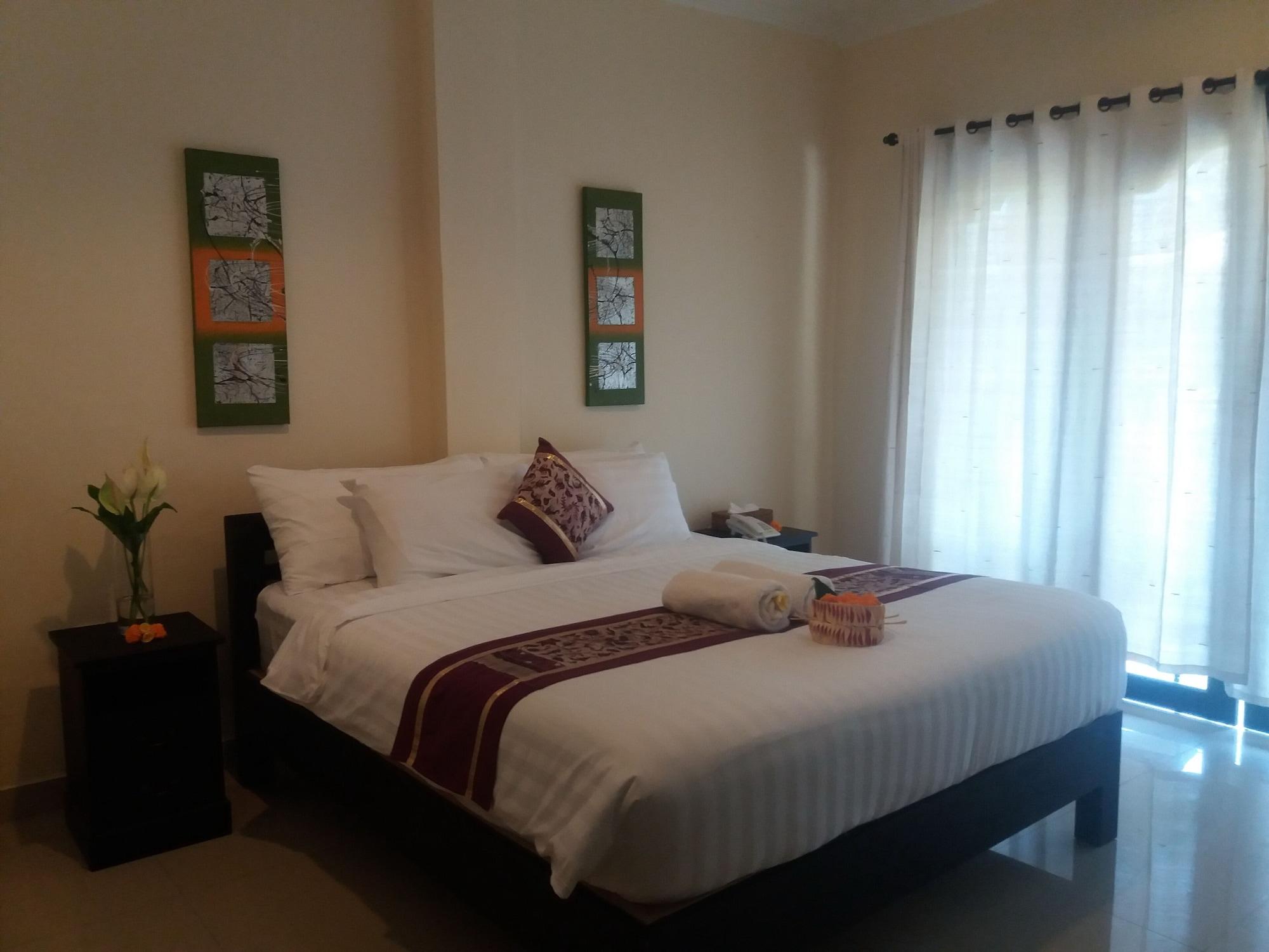 Liyer House Hotel Lodtunduh Buitenkant foto
