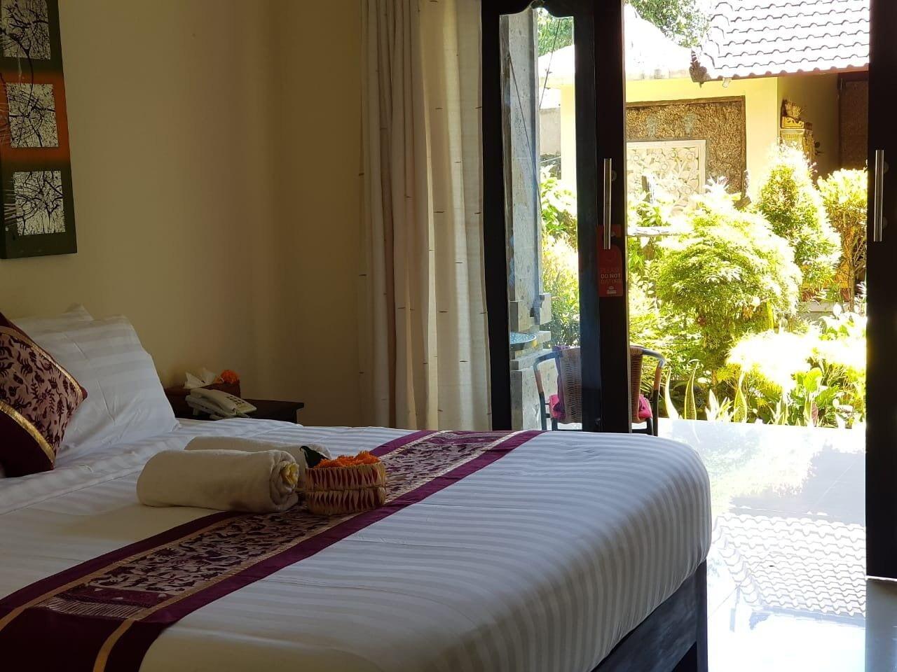 Liyer House Hotel Lodtunduh Buitenkant foto